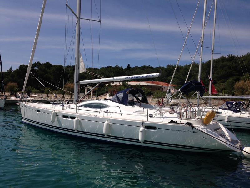 Sun Odyssey 54 DS Innenansicht