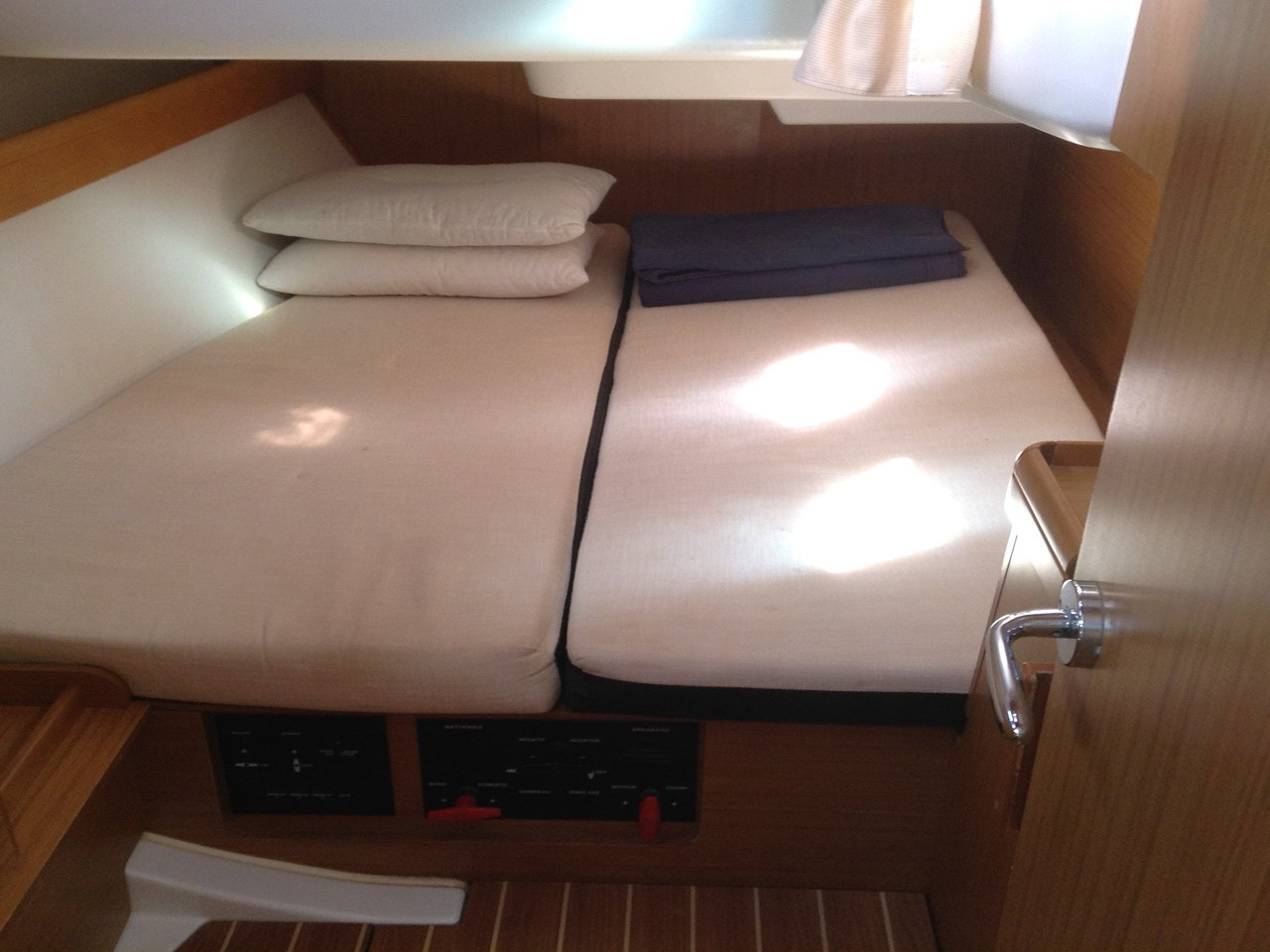 Sun Odyssey 42i Innenansicht