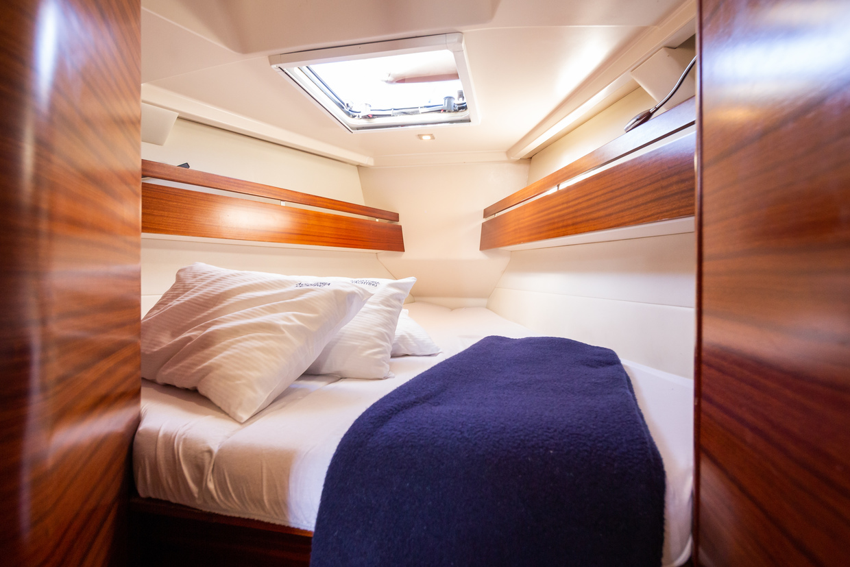 Salona 38 Innenansicht