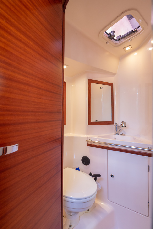 Salona 38 Innenansicht