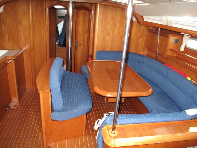 Sun Odyssey 49 Innenansicht