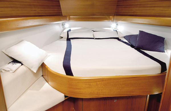 Grand Soleil 43 Innenansicht