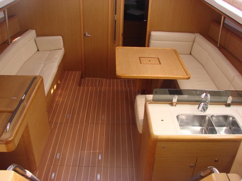 Sun Odyssey 50 DS Innenansicht