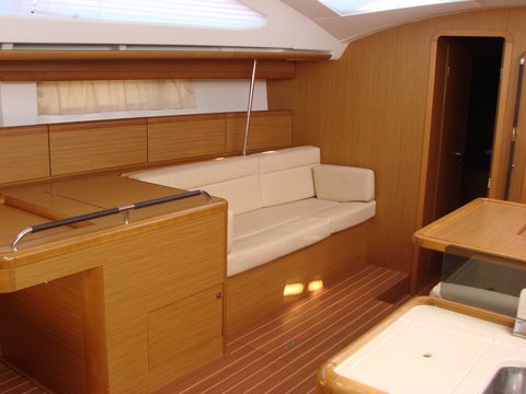 Sun Odyssey 50 DS Innenansicht