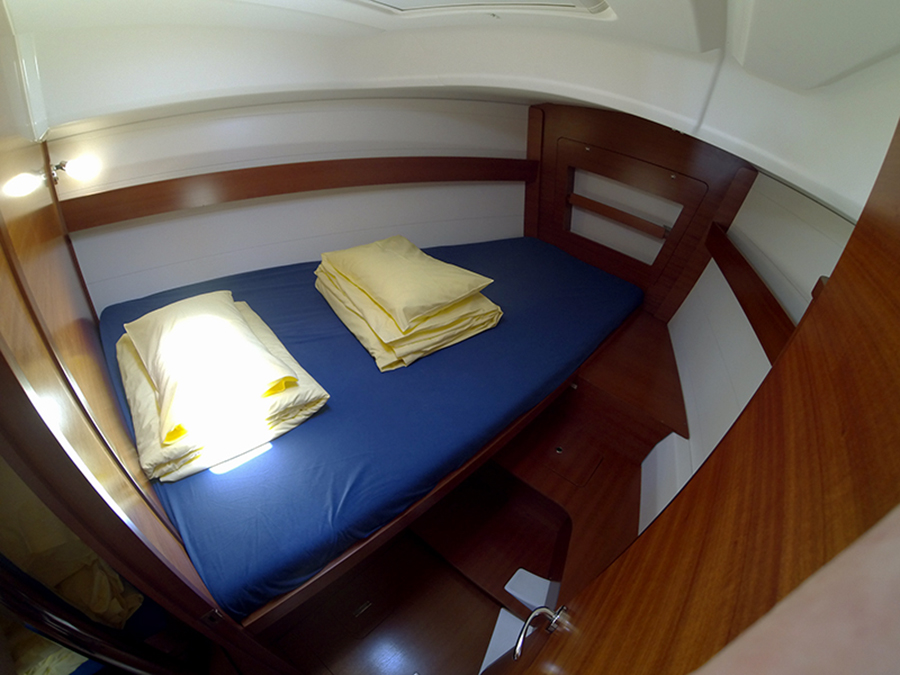 Dufour 375 Grand Large Innenansicht