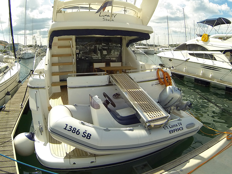 Fairline Phantom 50 Innenansicht