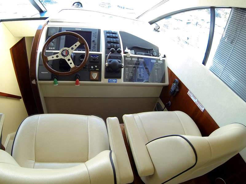 Fairline Phantom 50 Innenansicht