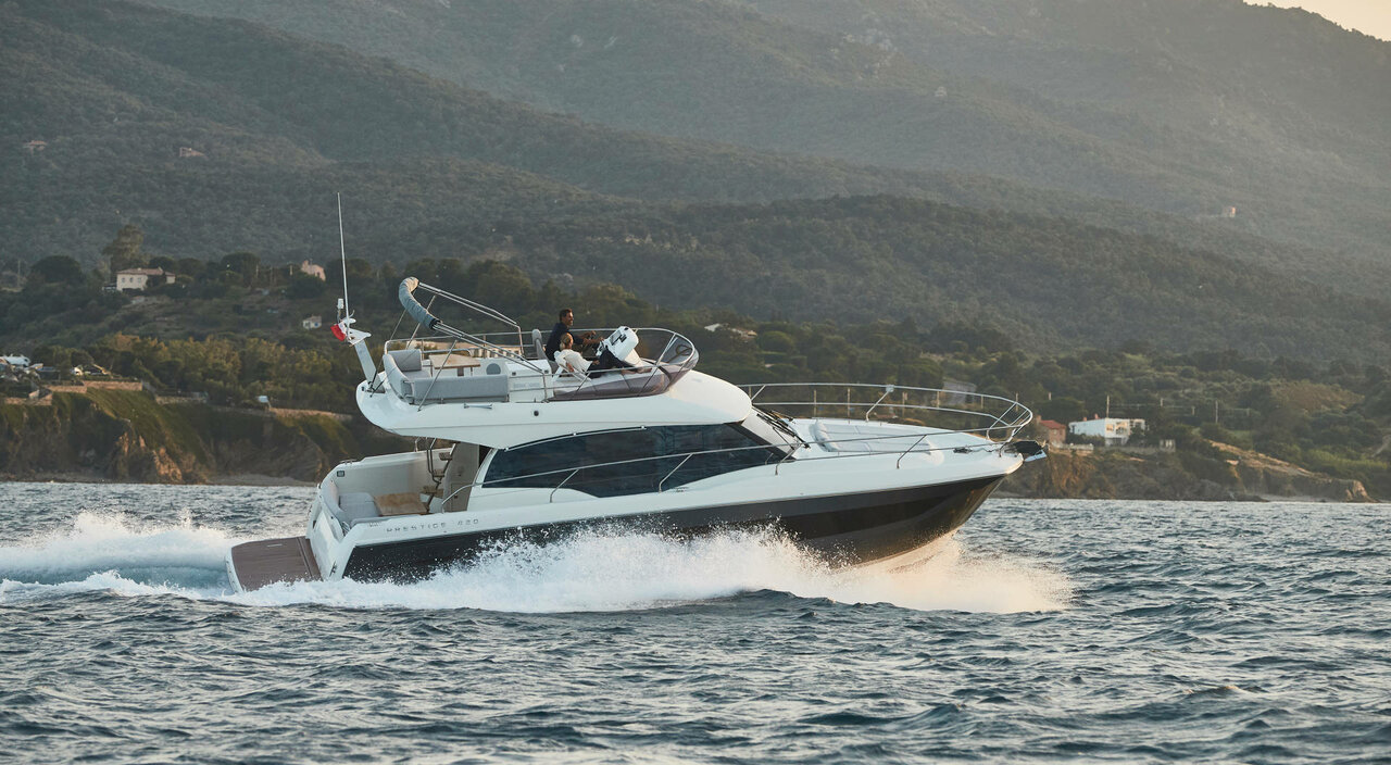 Prestige Yachts Prestige 420 Fly