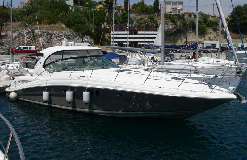 Sea Ray 455 Innenansicht