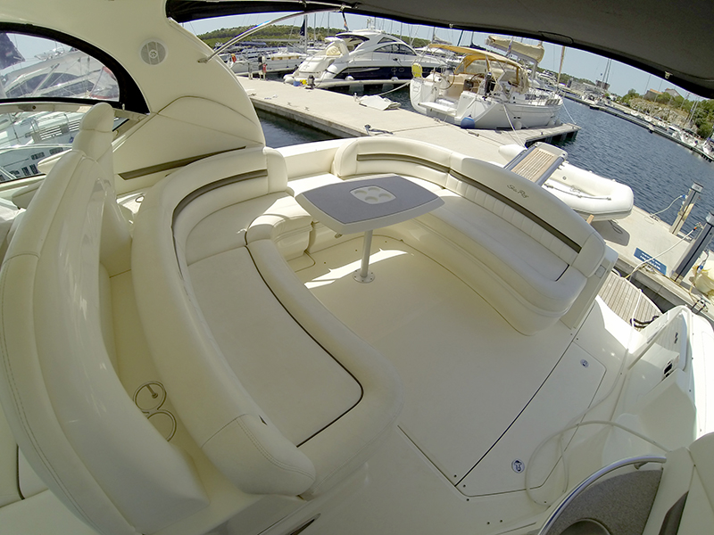 Sea Ray 455 Innenansicht