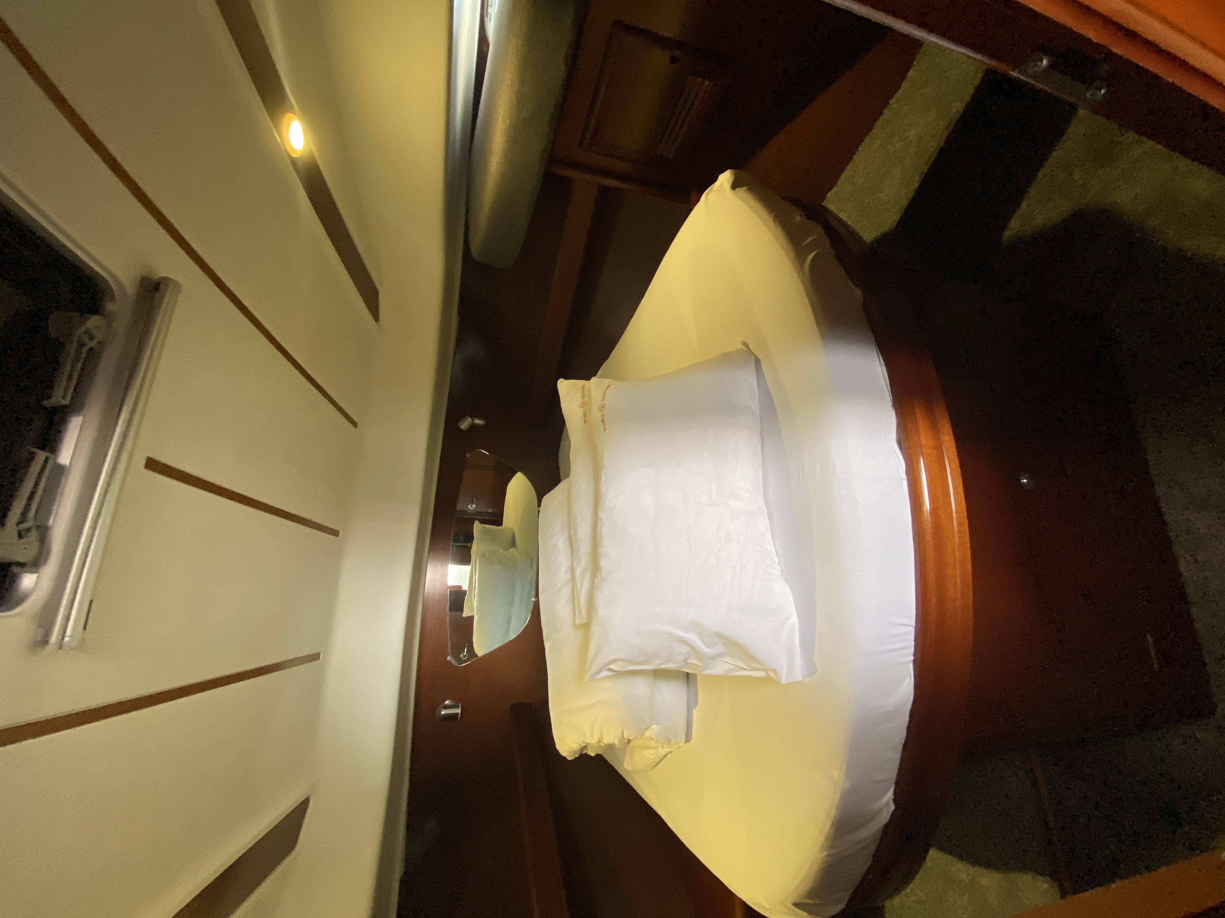 Antares 10.80 Innenansicht