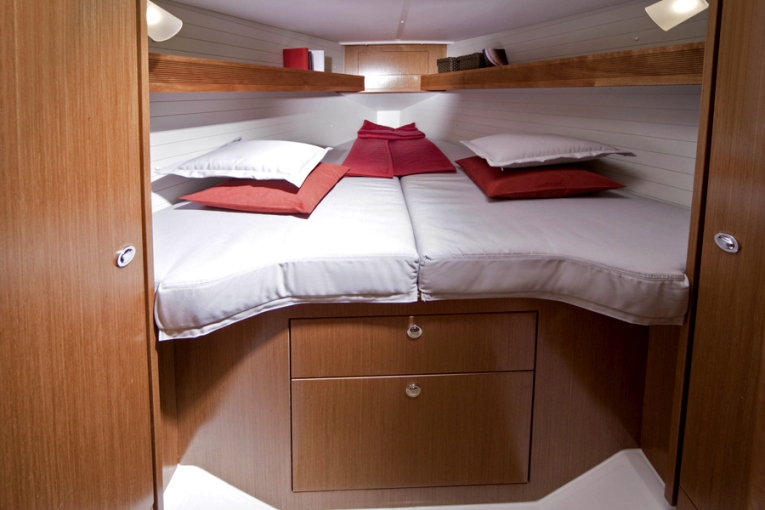 Bavaria Cruiser 32 Innenansicht