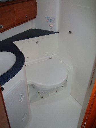 Bavaria 32 Cruiser Innenansicht