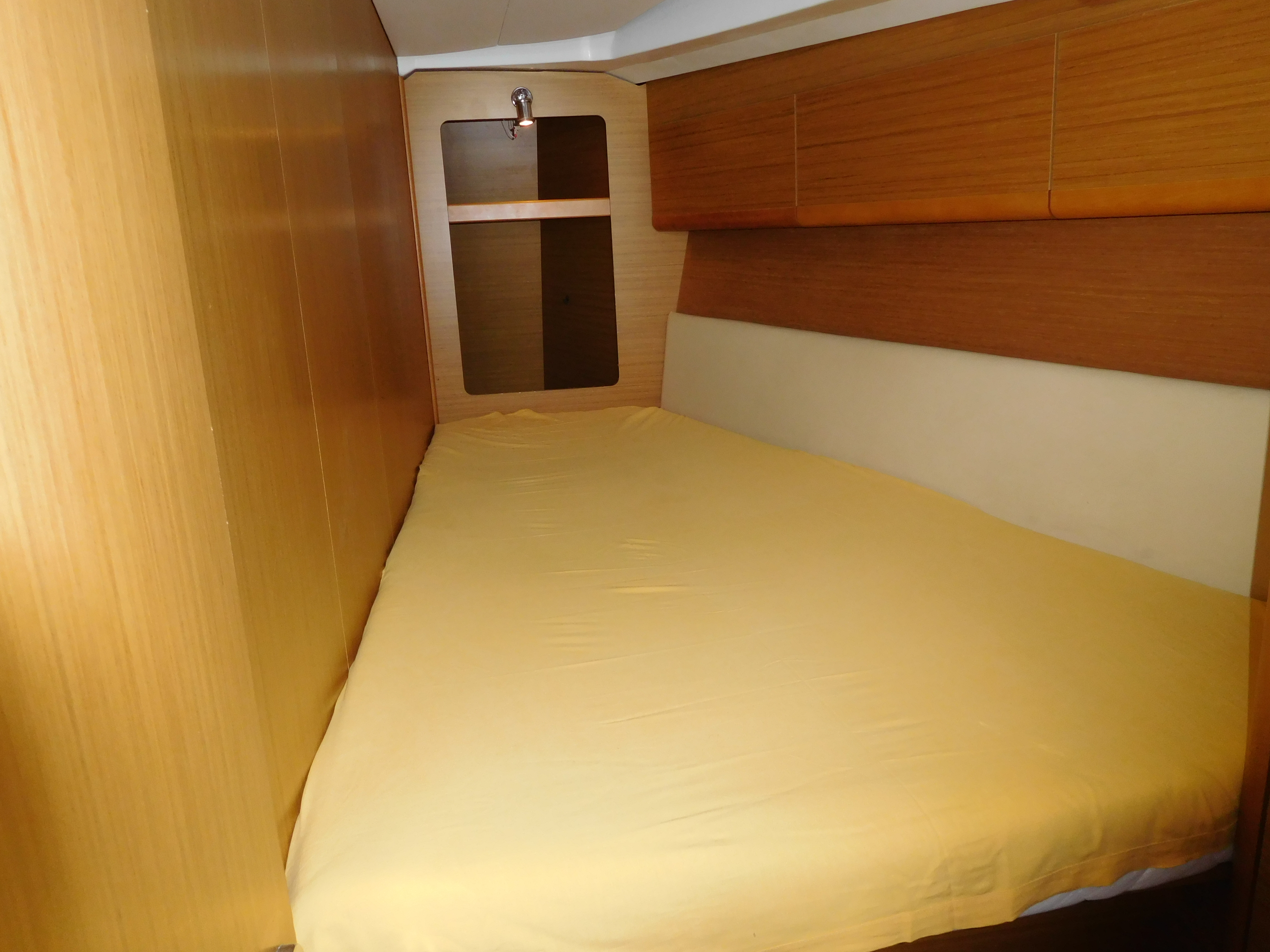 Sun Odyssey 44i Innenansicht