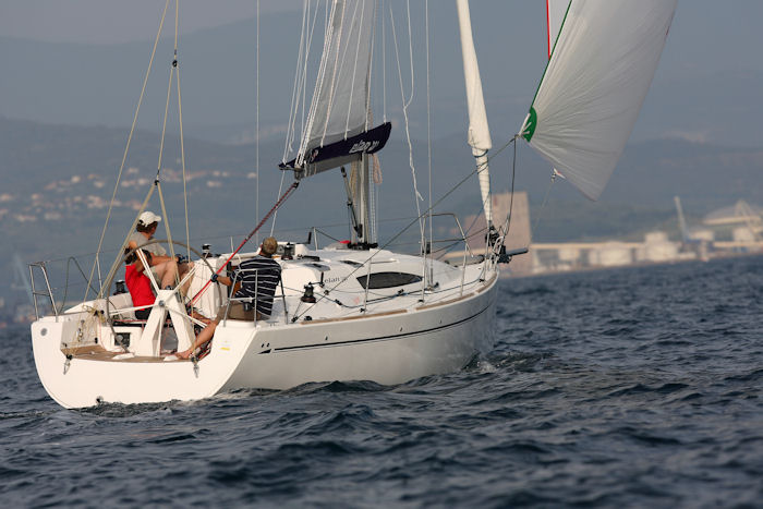 Elan 340 Innenansicht