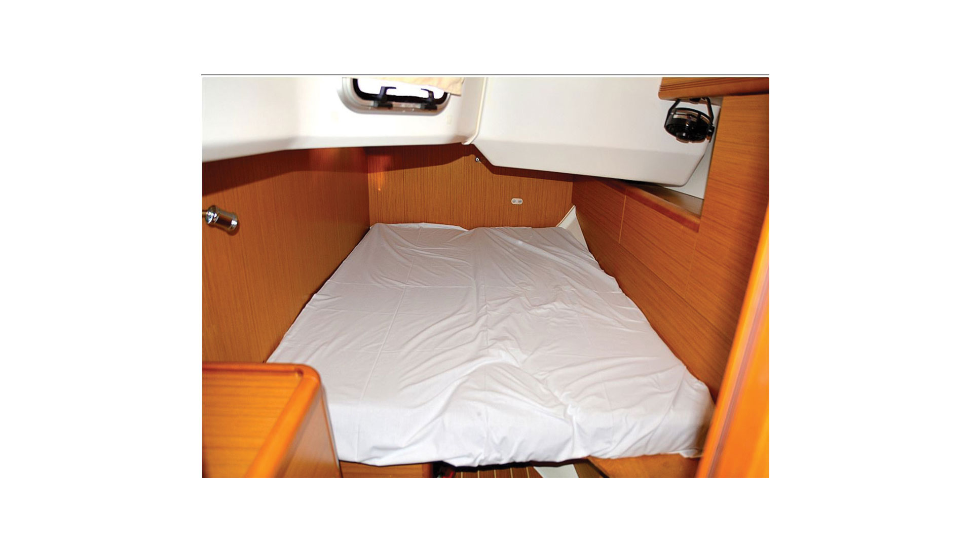 Sun Odyssey 44i Innenansicht