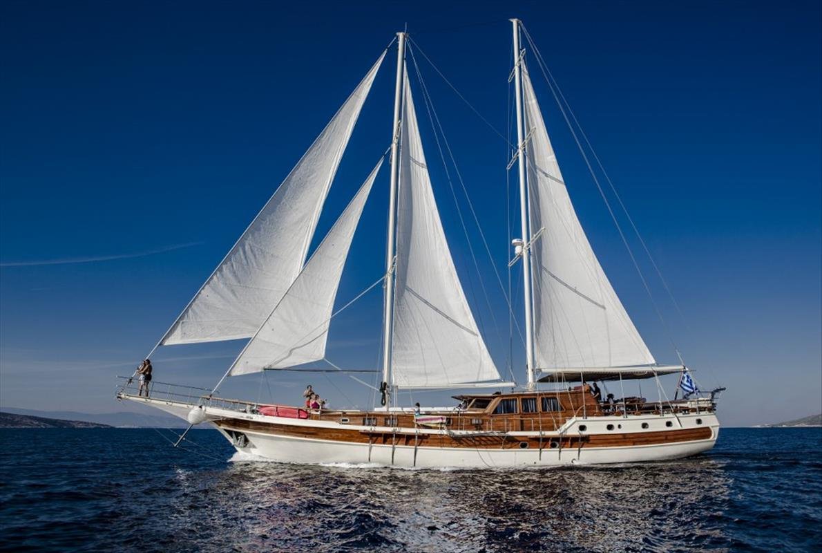 Wooden Motorsailer 90ft