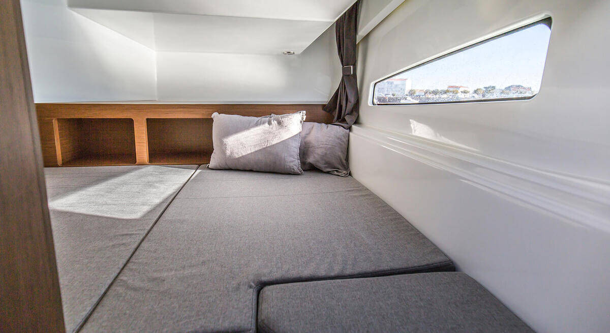 Antares 9 OB Innenansicht