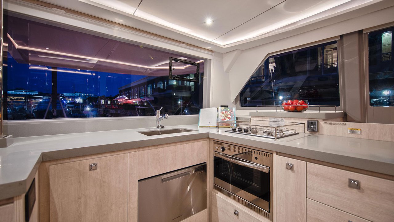 Leopard 45 Innenansicht