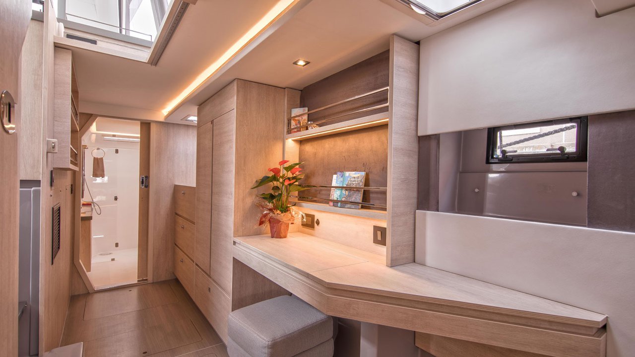 Leopard 45 Innenansicht