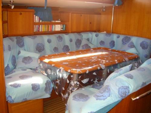 Sun Odyssey 52.2 Innenansicht