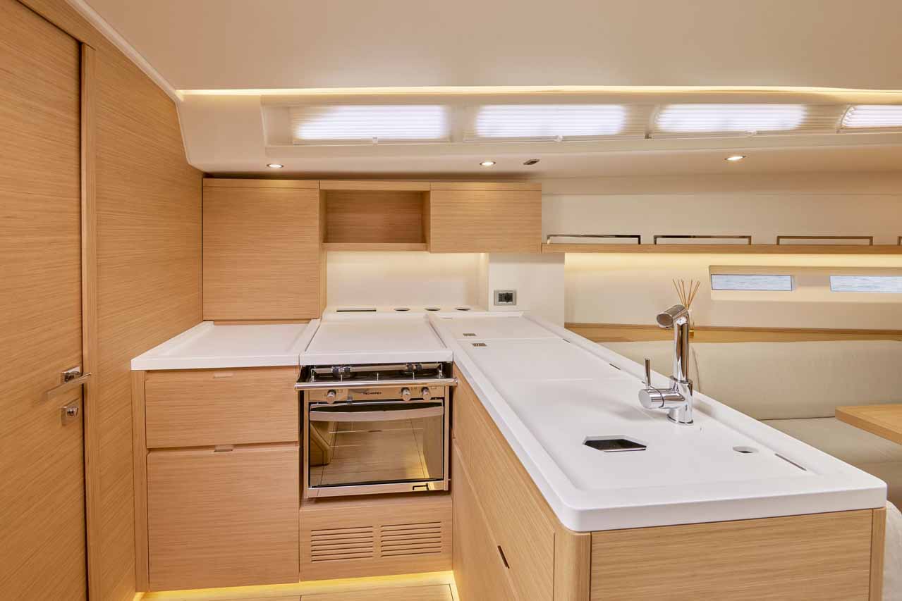 Grand Soleil 44 R Innenansicht