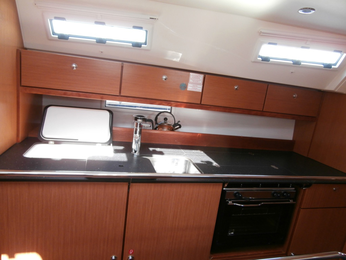 Bavaria Cruiser 40 Innenansicht