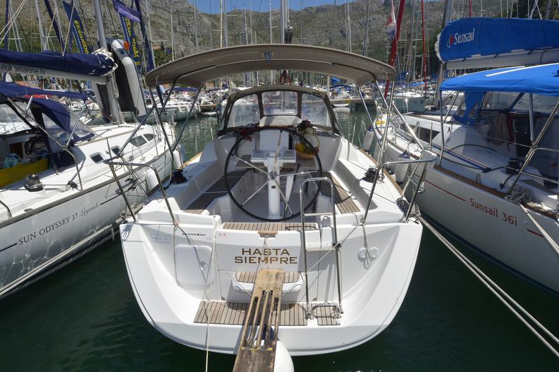 Sun Odyssey 33i Innenansicht