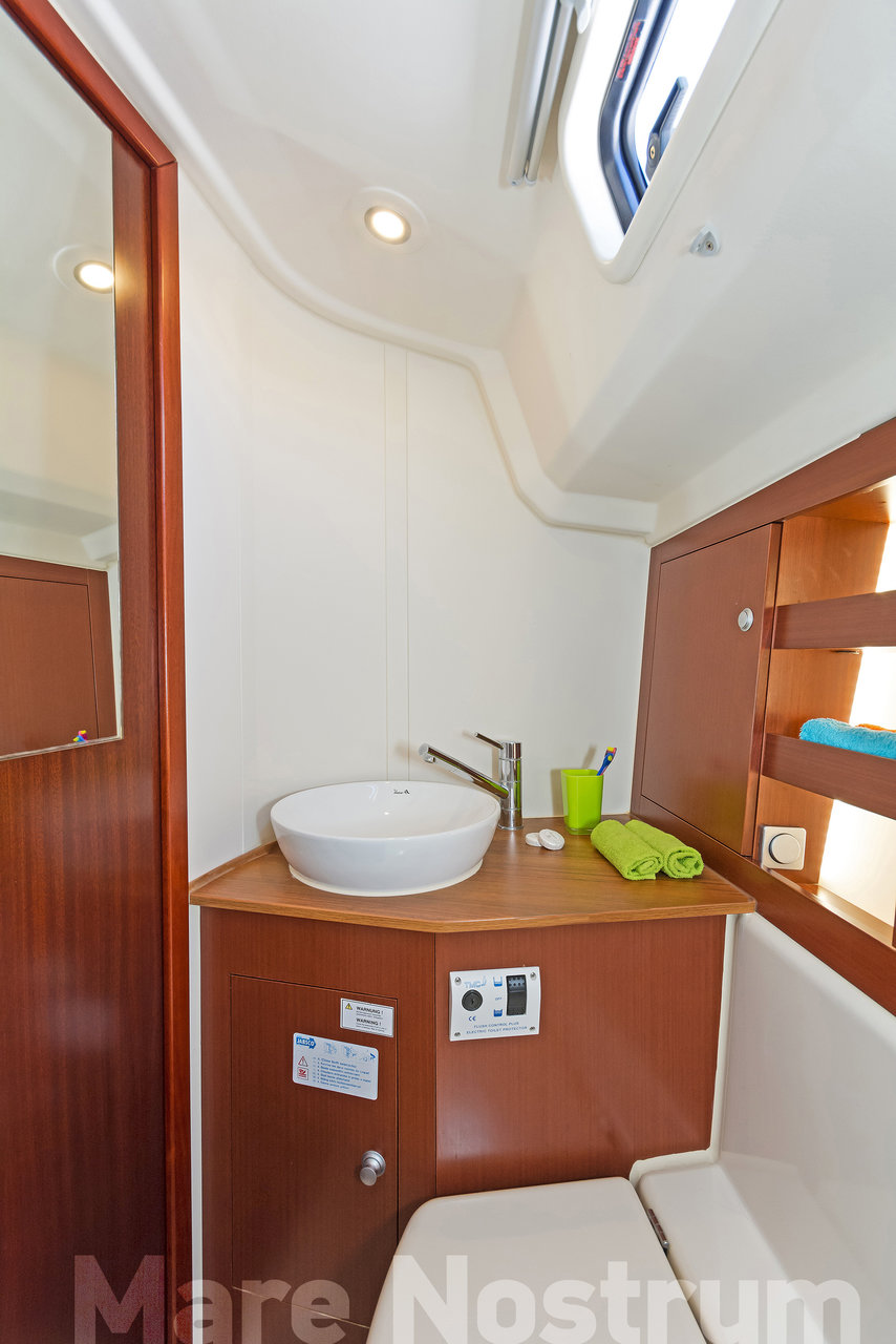 Hanse 385 Innenansicht