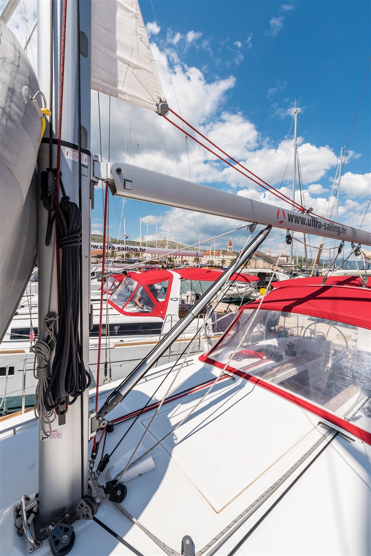 Oceanis 41 Innenansicht