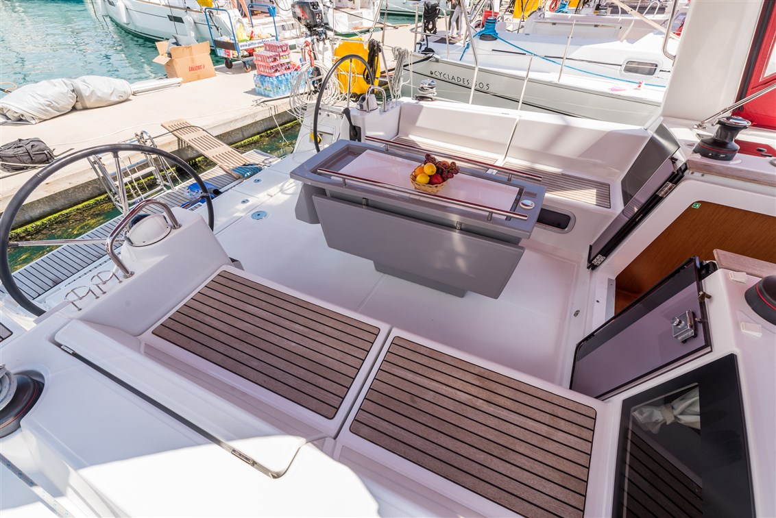 Oceanis 41 Innenansicht