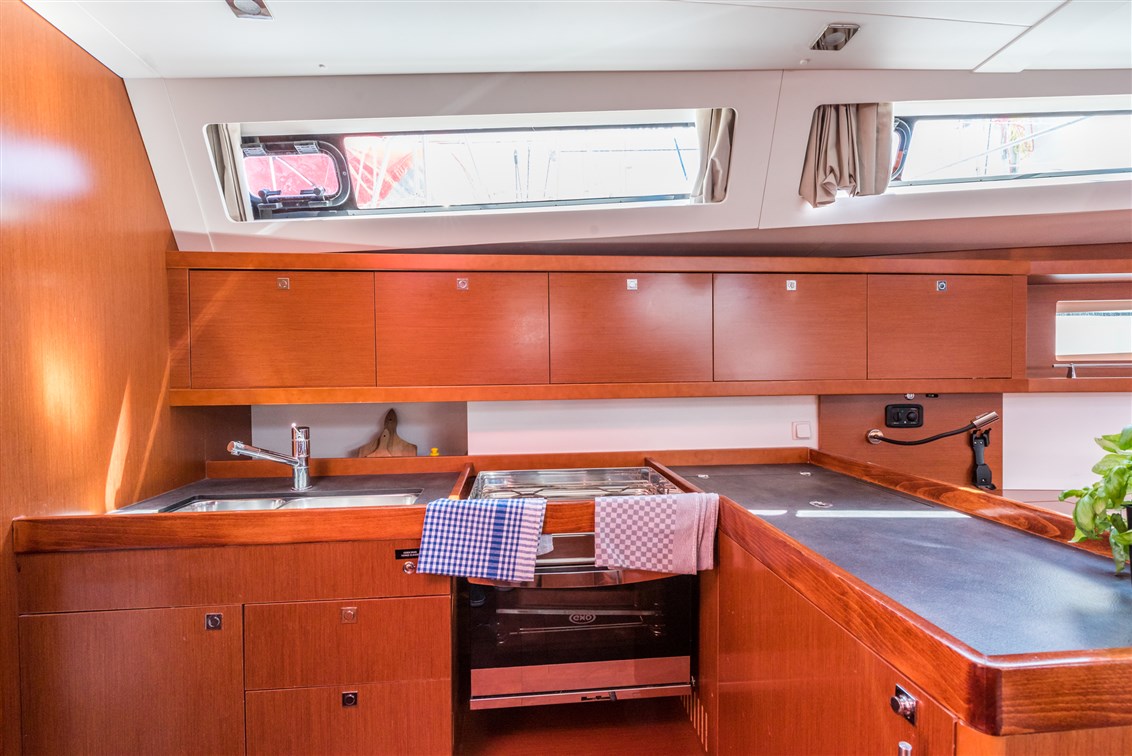 Oceanis 41 Innenansicht