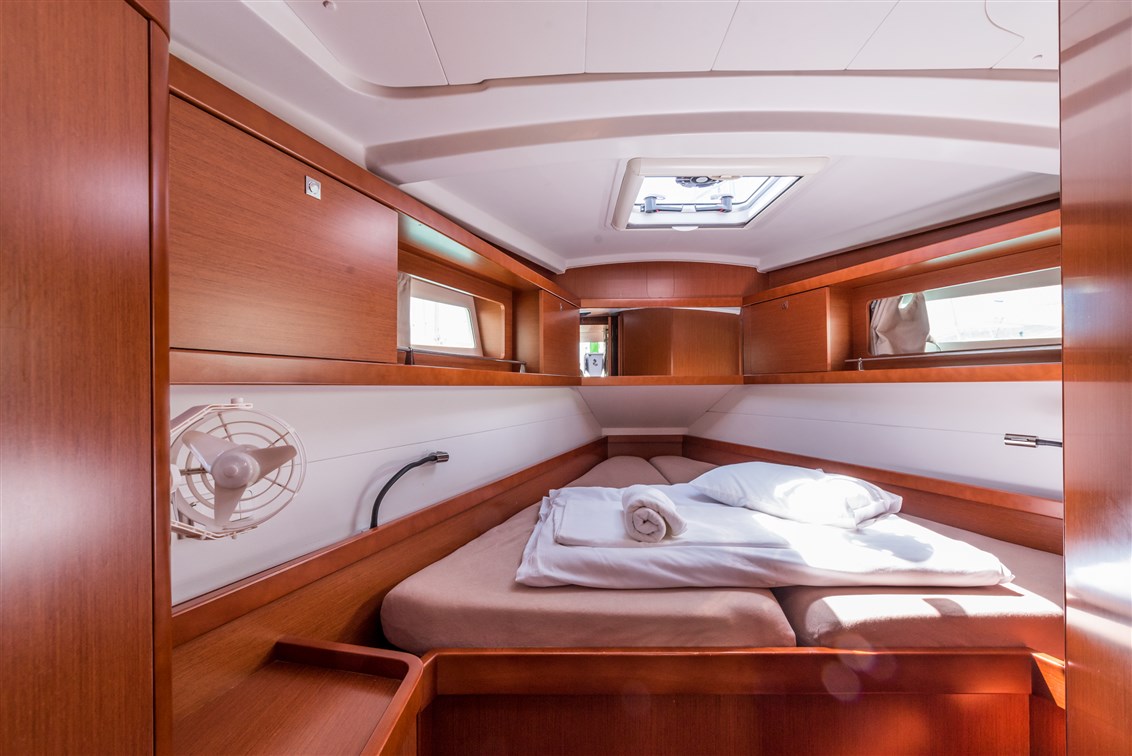 Oceanis 41 Innenansicht