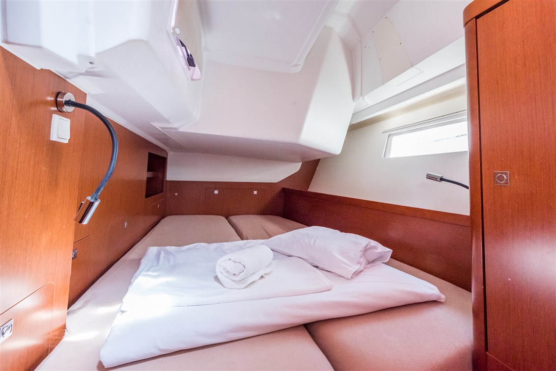 Oceanis 41 Innenansicht