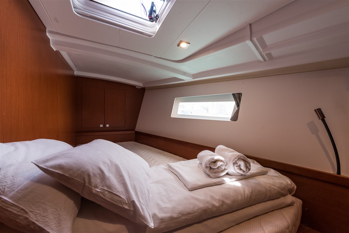 Oceanis 45 Innenansicht