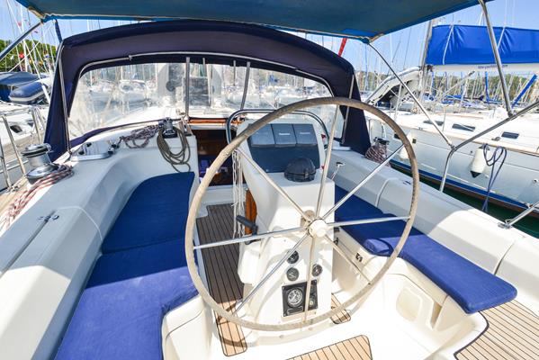 Bavaria 42 Innenansicht