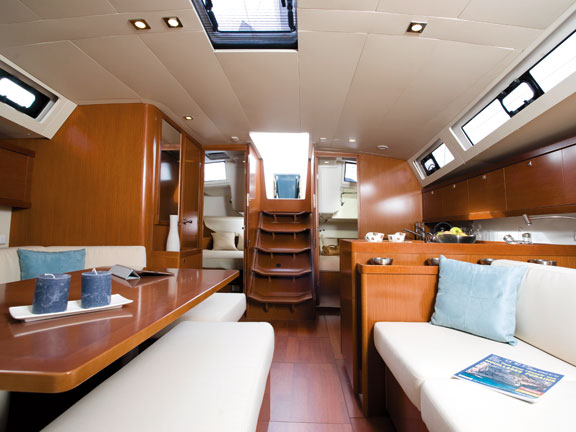 Oceanis 41 Innenansicht