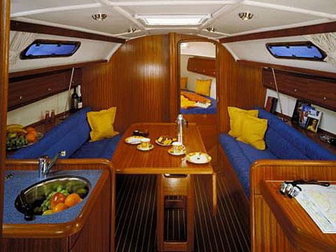 Bavaria 32 Innenansicht