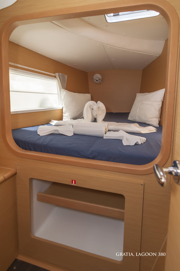 Lagoon 380 Innenansicht