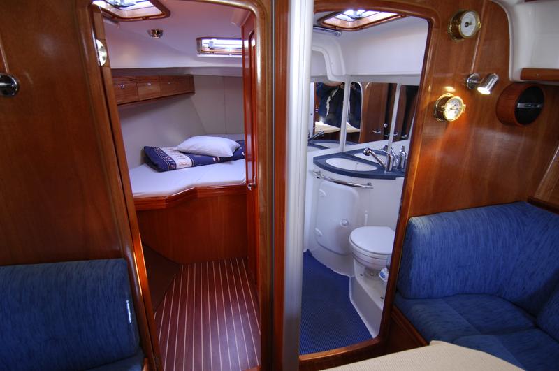 Bavaria 37 Cruiser Innenansicht