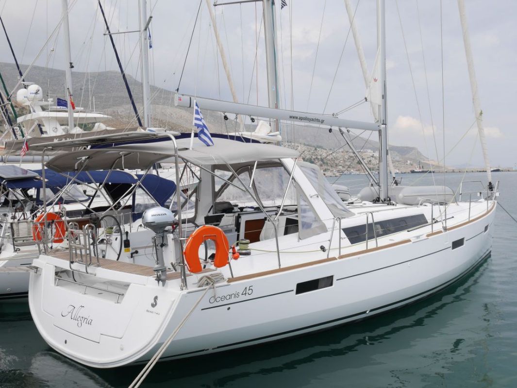 Oceanis 45 Innenansicht