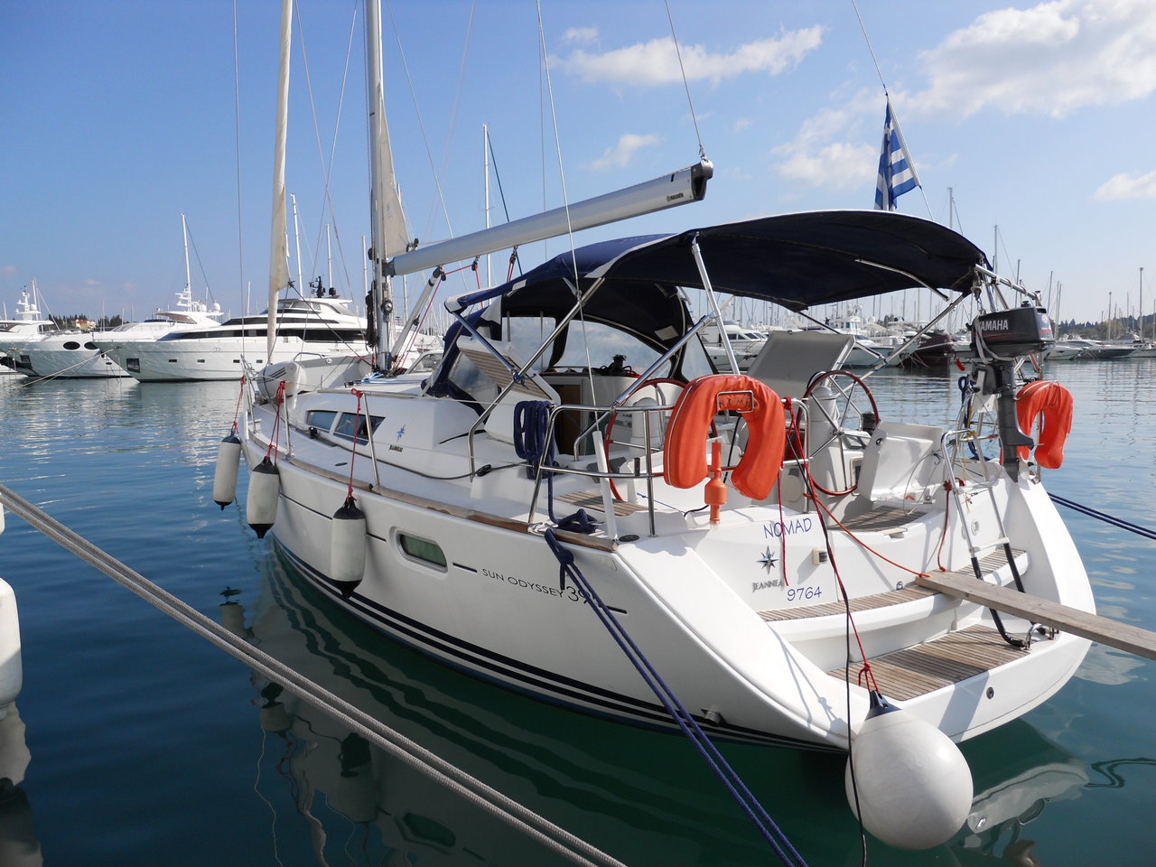 Sun Odyssey 39i Innenansicht