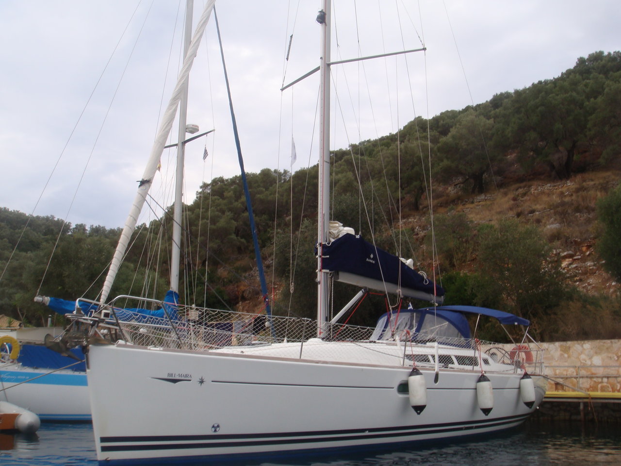 Sun Odyssey 42i Innenansicht