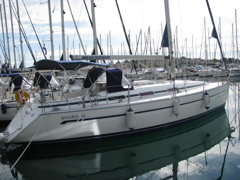 Bavaria 36 - 3 Kabinen / 1 Bad Innenansicht