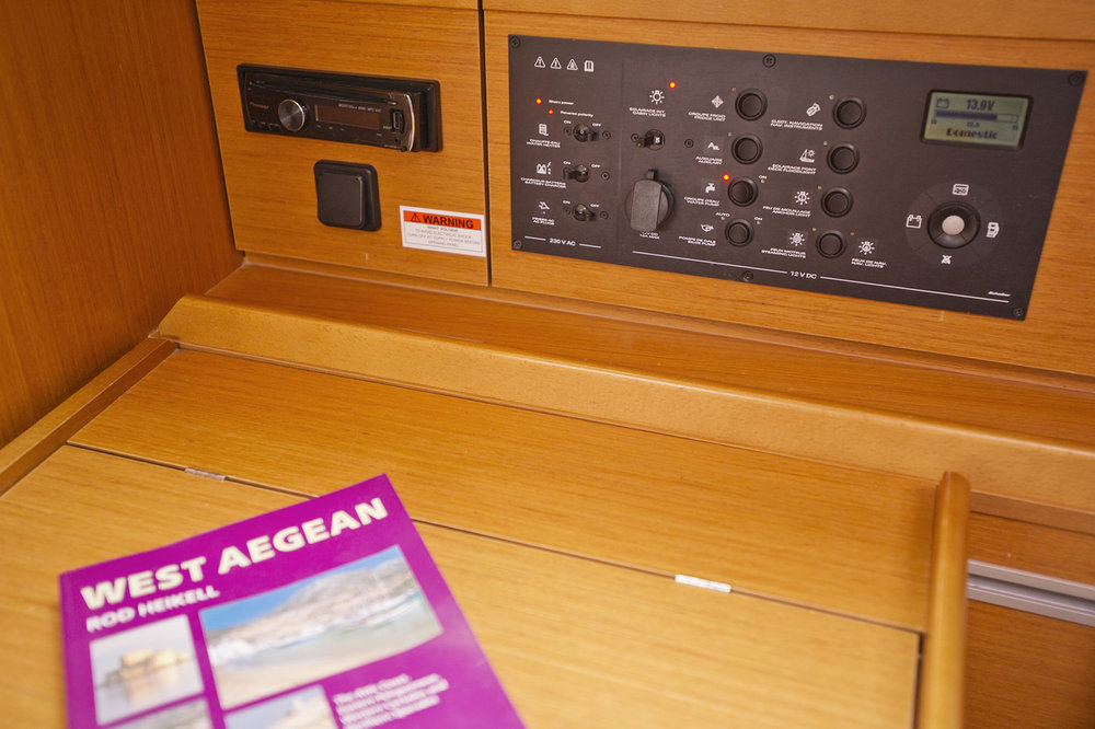 Sun Odyssey 36i Innenansicht