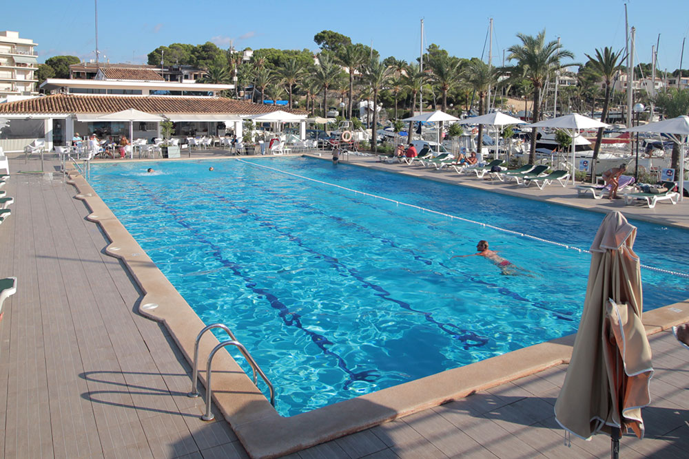 Bavaria Cruiser 50 Innenansicht