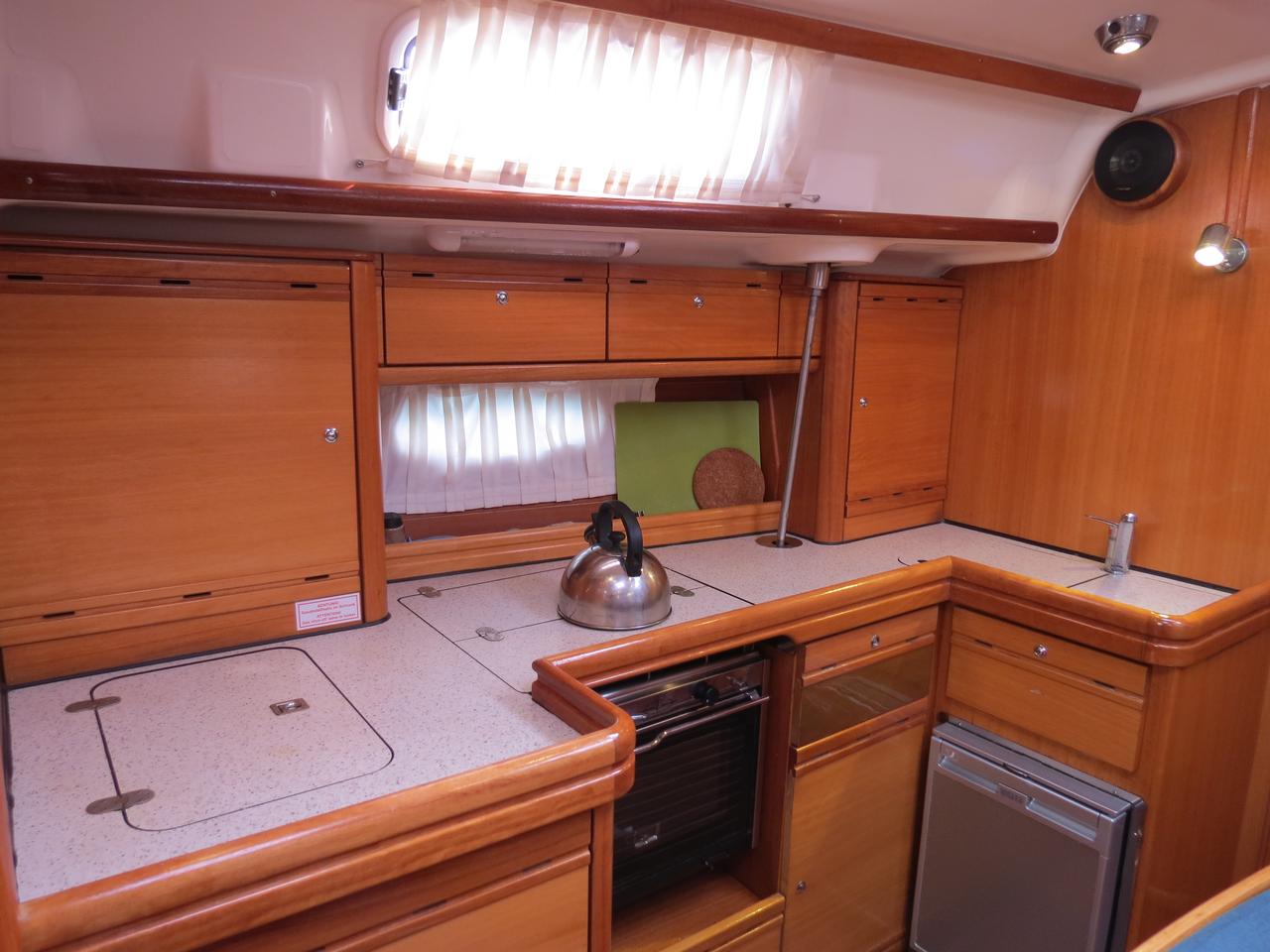 Bavaria 42 Cruiser Innenansicht