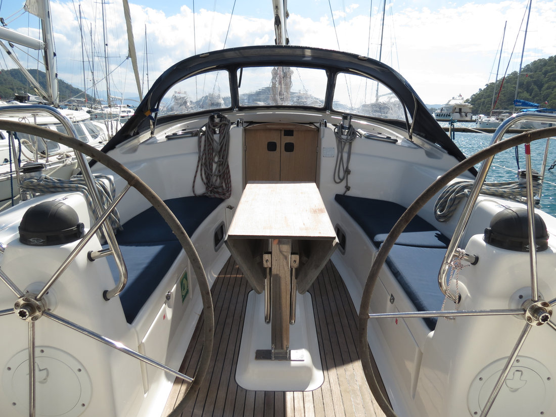 Bavaria 43 Cruiser Innenansicht