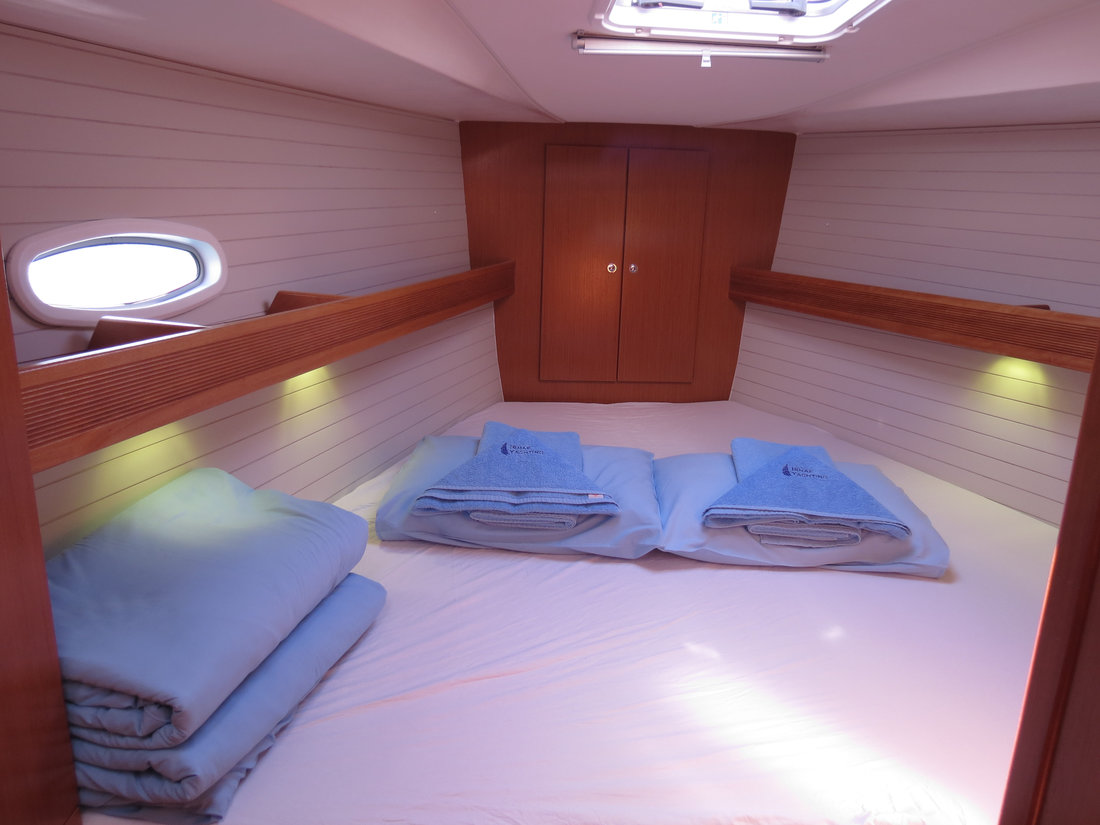 Bavaria 43 Cruiser Innenansicht