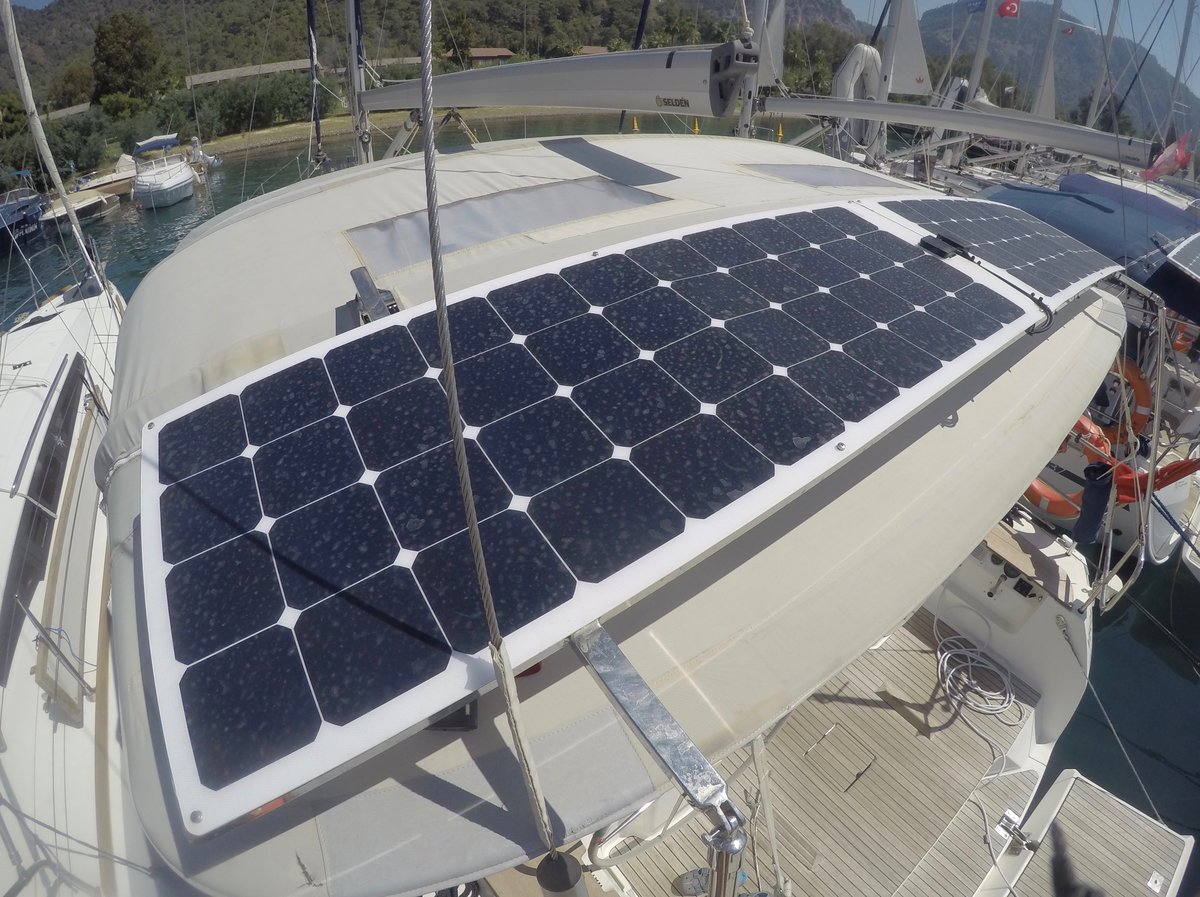 Bavaria Cruiser 40 Innenansicht